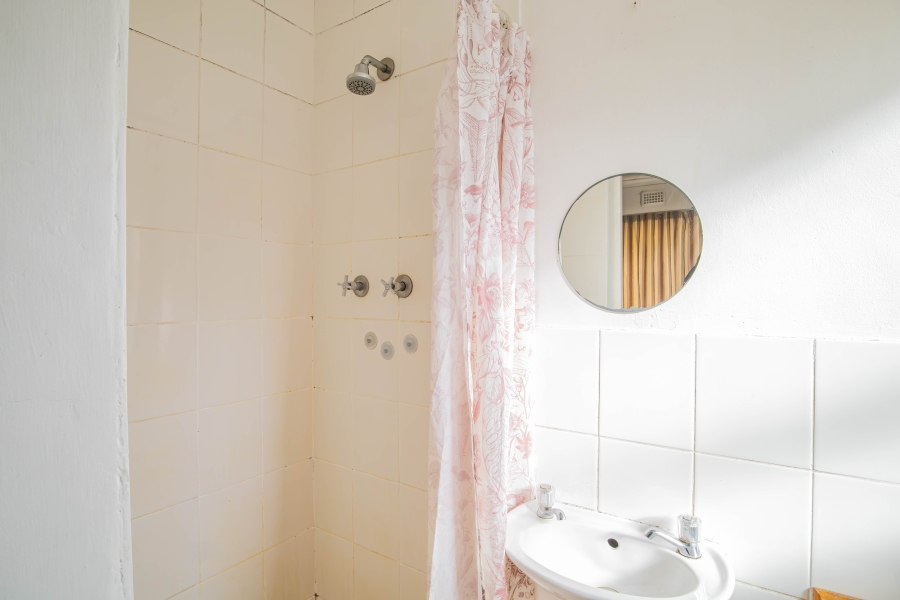 To Let 3 Bedroom Property for Rent in Muizenberg Western Cape